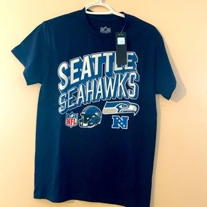 NWT - NFL Seattle SEAHAWKS T-Shirt Men’s Size Small